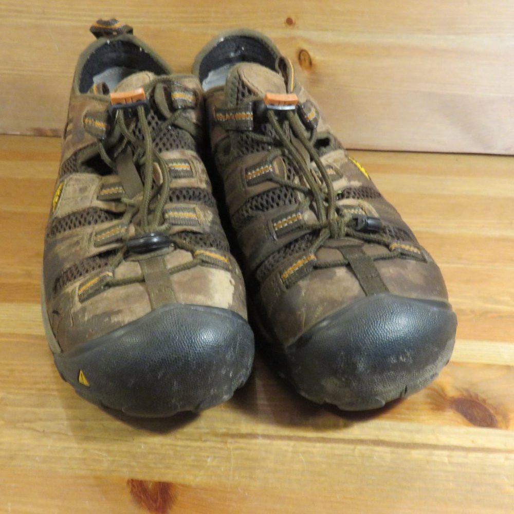 Keen men's sandals sz11EE